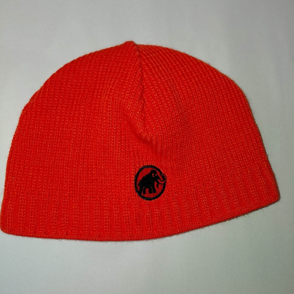 Mammut‎ Sublime Beanie Cap 50% Wool  Orange